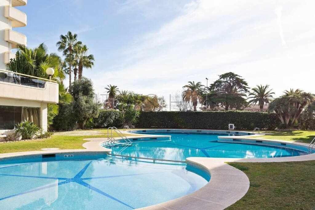 Appartement Sitges Arena Dos Piscinas Frente Al Mar Extérieur photo